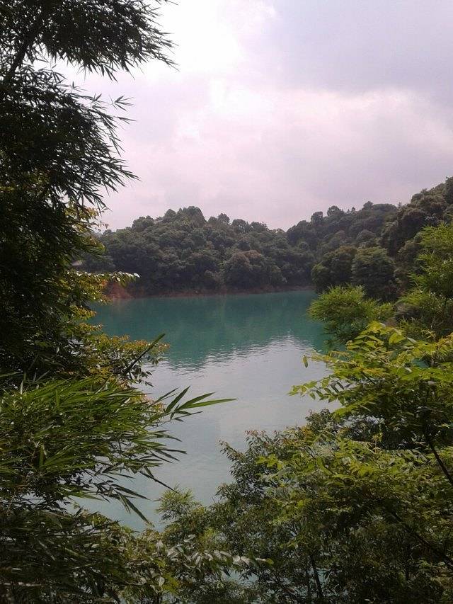 河源万绿谷空中漂流