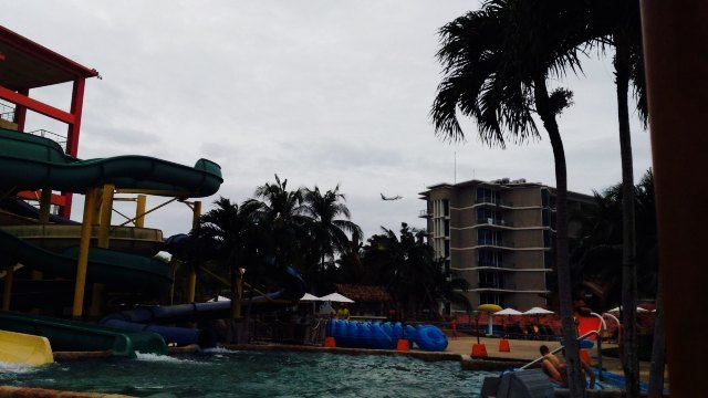 热带风暴水上乐园