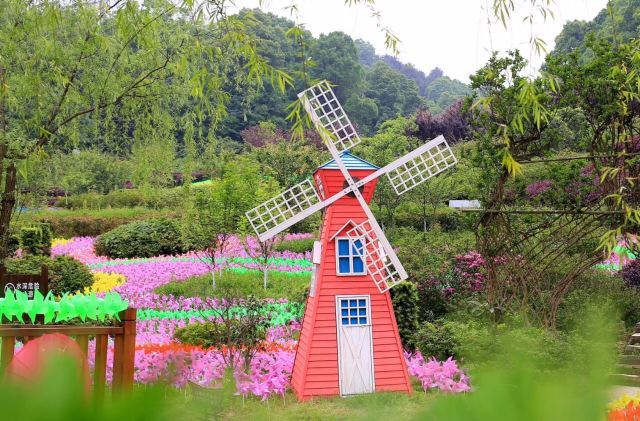 重庆歌乐山桃花谷