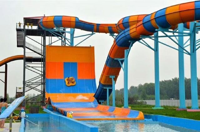 国体华清水世界