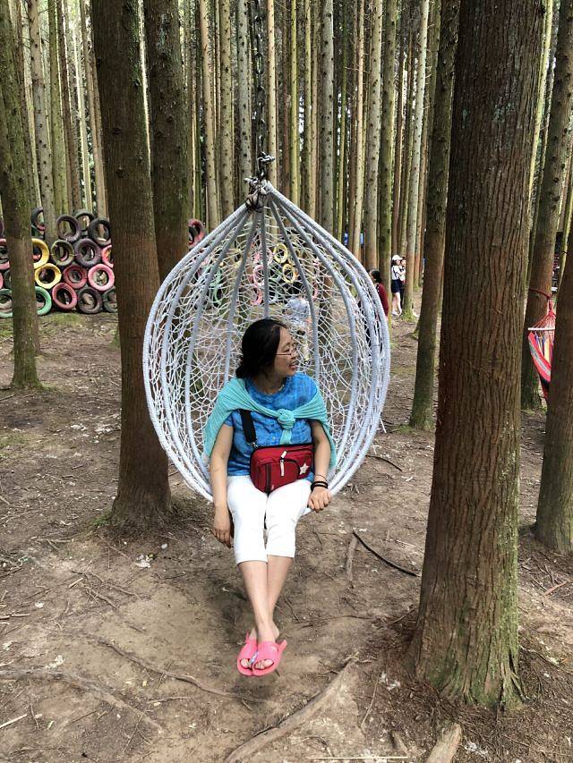 (重庆黄水旅游度假区)毕兹卡绿宫