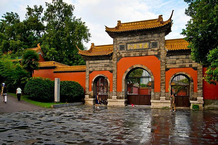 乌镇古镇三日游,【阅江楼】碧瓦朱楹,檐牙摩空,朱帘凤飞,彤扉彩盈