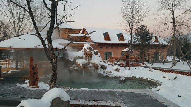 宝宇伊春西岭温泉度假山庄