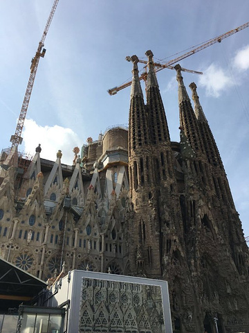 "_圣家主教座堂"的评论图片