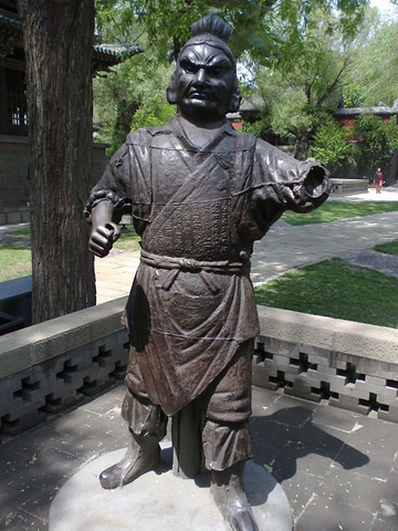 建筑园林雕塑壁画碑刻艺术为一体的唯一而珍贵的历史文化遗产难老泉