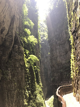 武陵山大裂谷旅游景点攻略图