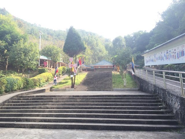 黄龙岩畲族风情旅游区