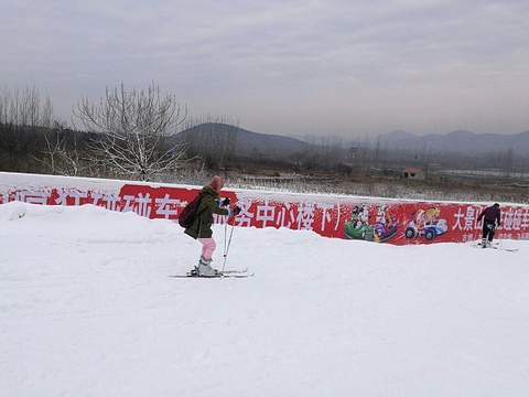 徐州大景山滑雪场旅游景点图片