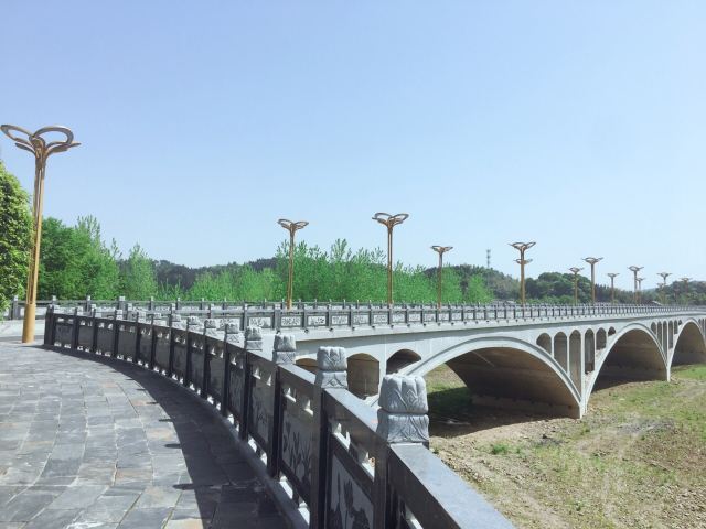 《桃花源记》大型溪流漫游实景演出