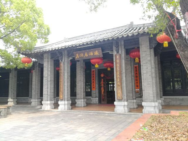 东莞粤晖园广东东莞农民企业家庾炳桂投资逾亿元人民币,耗时一年多