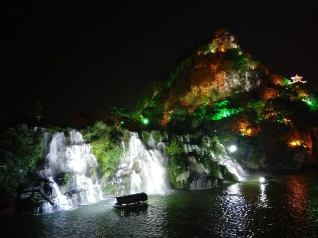 泰禾游船(东堤旅游码头)