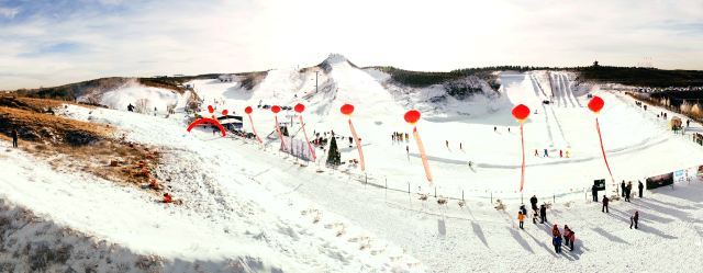 九城宫国际滑雪场