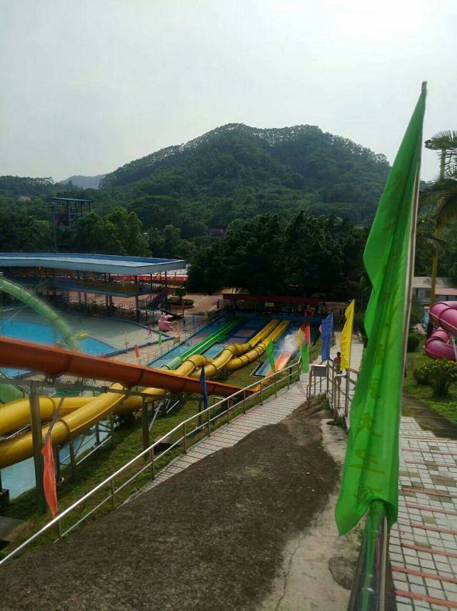 大河马水上世界