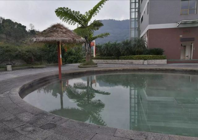 西部大峡谷温泉