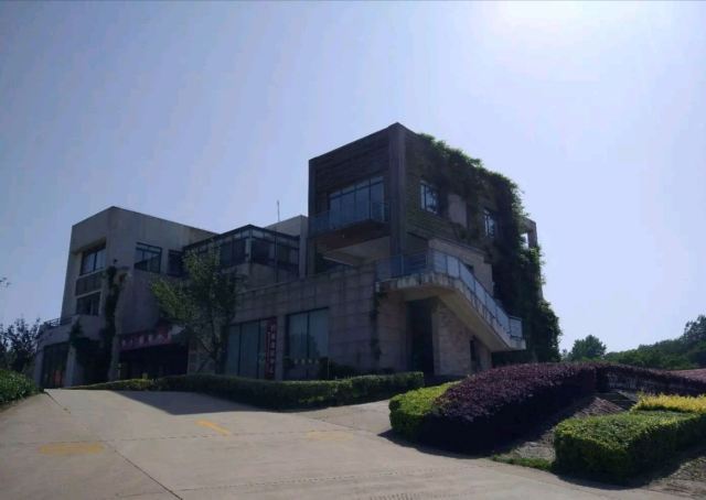 红山体育度假乐园