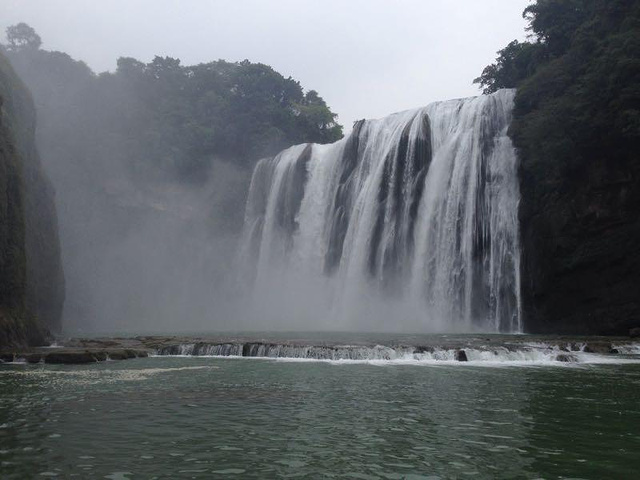 "...，而且还有秒杀活动，被秒杀到一元景点，很是开心啊 风景非常美，非常震撼，比想象中还要美呢，雄伟_黄果树风景名胜区"的评论图片