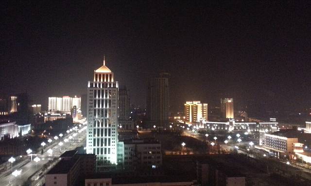 昆仑国际滑雪场