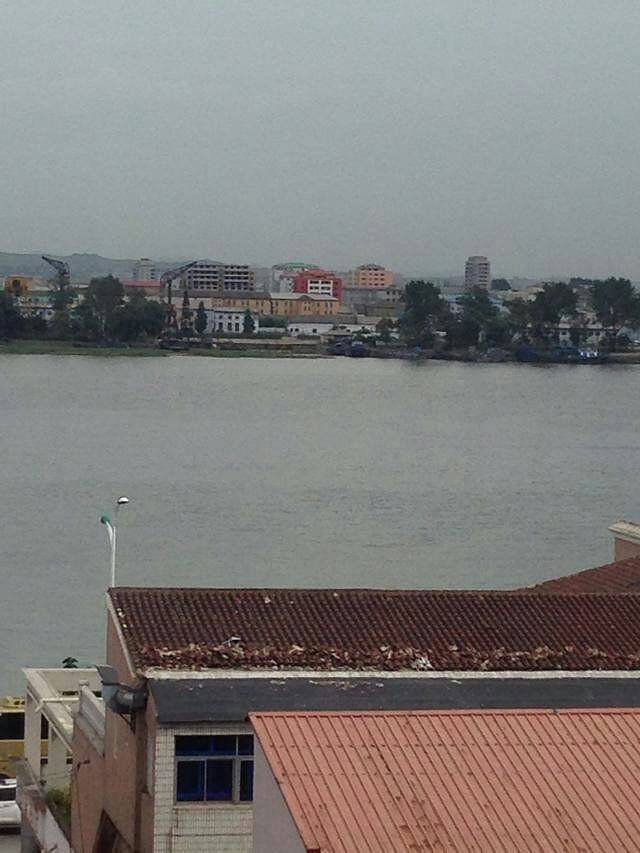 鸭绿江国门景区