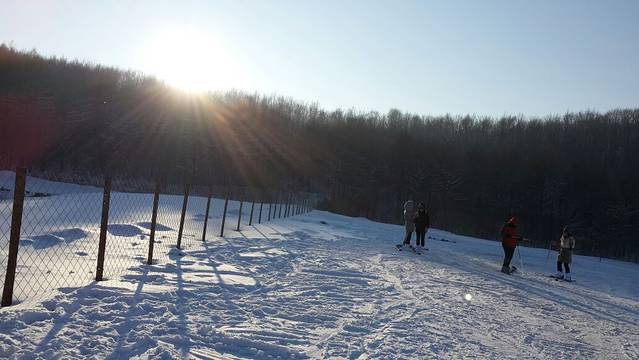 霜雪滑雪场