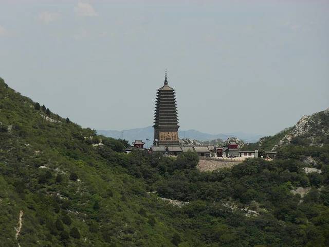 朝阳市凤凰山旅游景区-云接寺