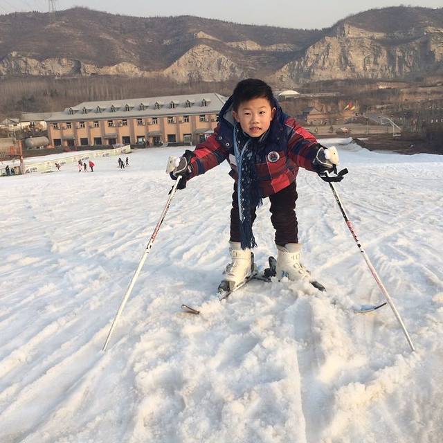 当阳峪滑雪场