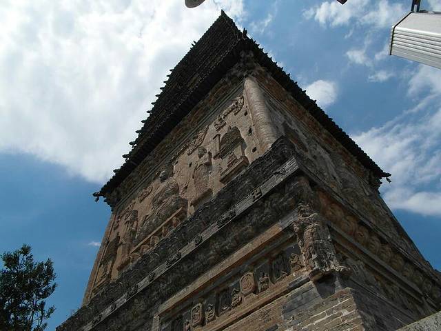 朝阳市凤凰山旅游景区-云接寺