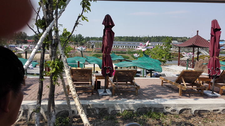 到前台直接有信息,一点都不得劲,很方便的_天怡温泉山庄"的评论