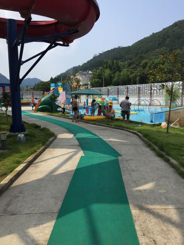 秋浦河水上乐园