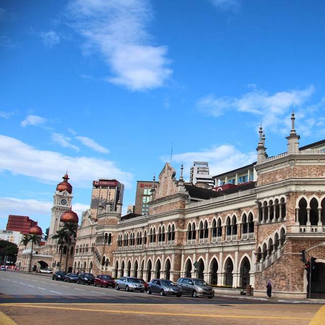 苏丹阿都沙末大厦