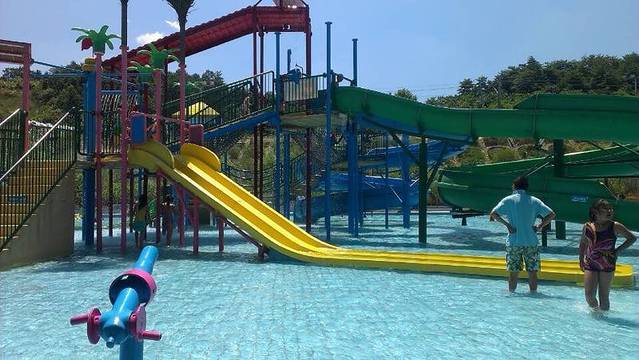 十六潭水上乐园