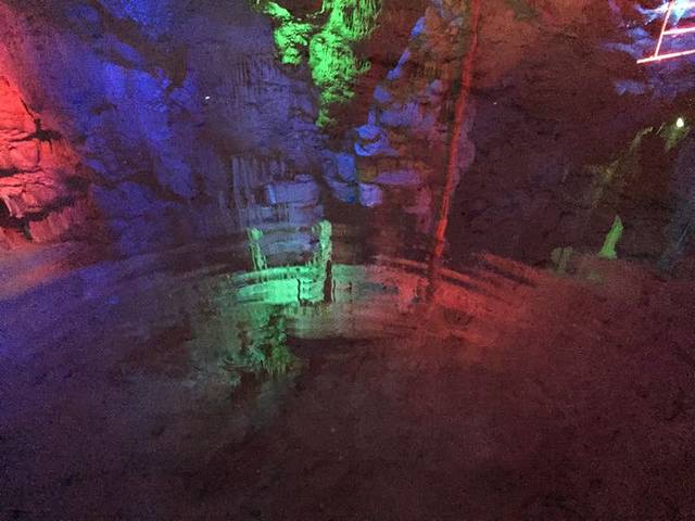 七里扬帆葫芦峡漂流