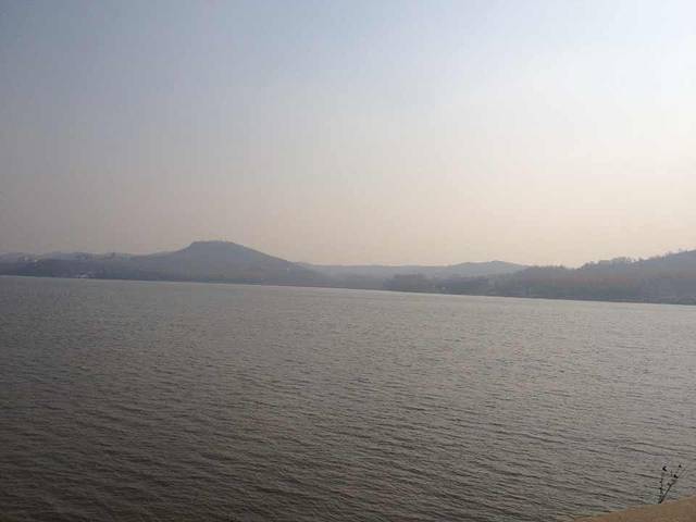 二龙山旅游风景区