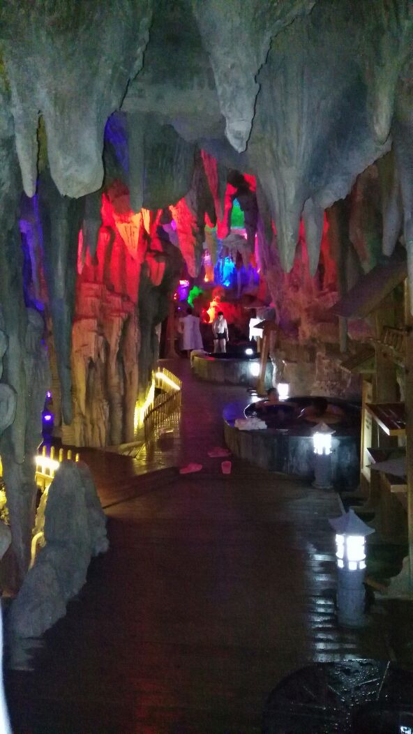 营口虹溪谷温泉