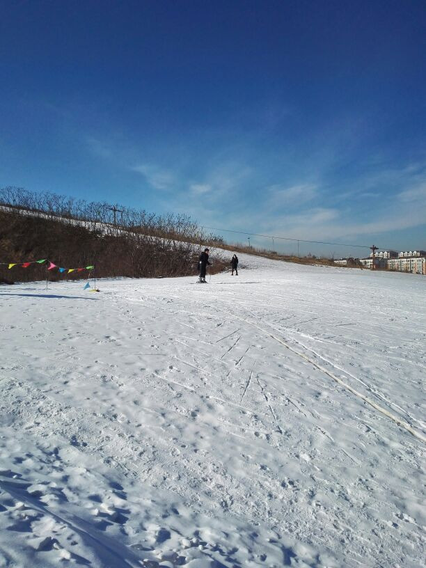 集发滑雪场