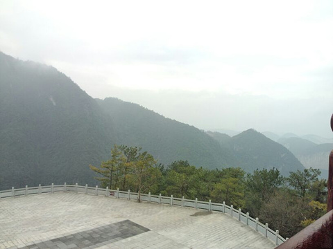 武陵山大裂谷旅游景点攻略图