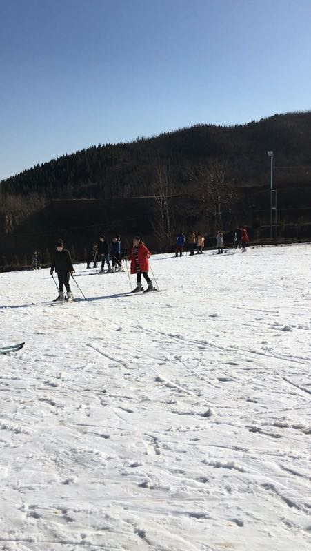 当阳峪滑雪场