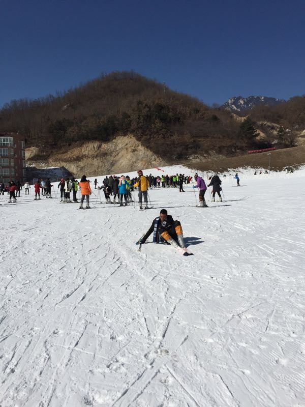 南召猿人山滑雪场