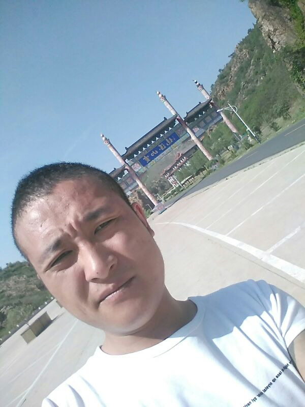 辽宁灵山风景名胜区