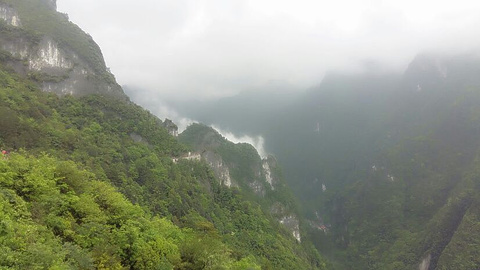武陵山大裂谷旅游景点攻略图