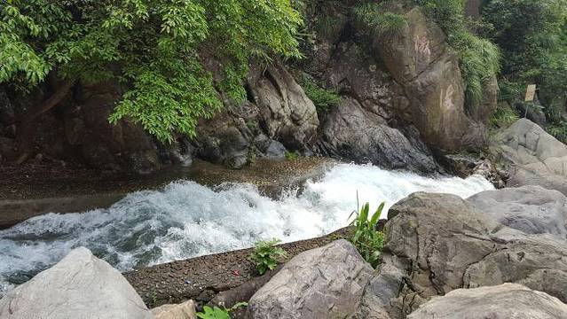 玄真峡谷嬉水王国