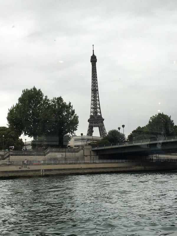 Bateaux Parisiens塞纳河游船