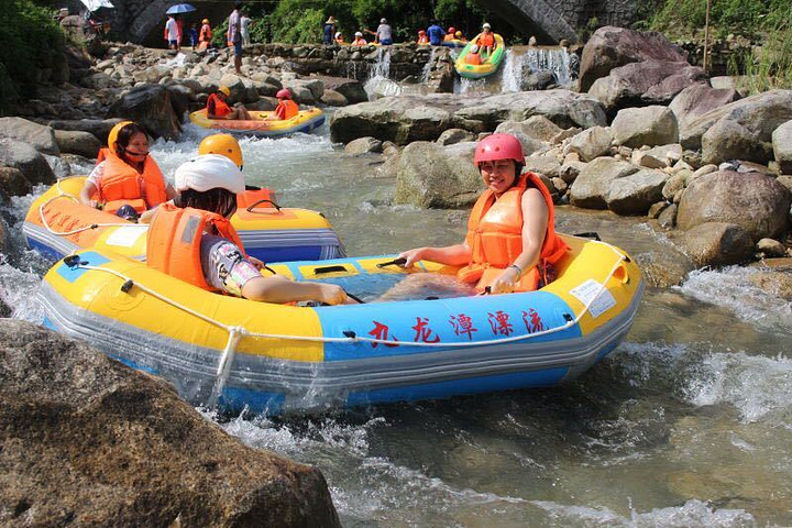 2021瑶寨九龙潭漂流玩乐攻略,很刺激,是个度假的好地方 【去哪儿攻略