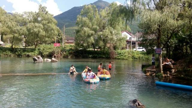 皮佳洞仙境乐园