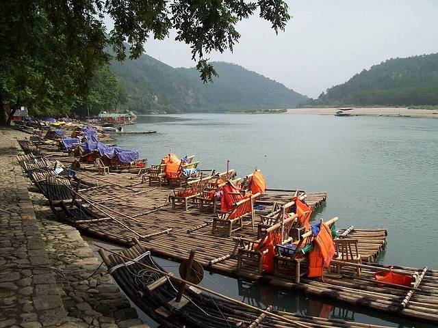 雁荡山仙溪漂流