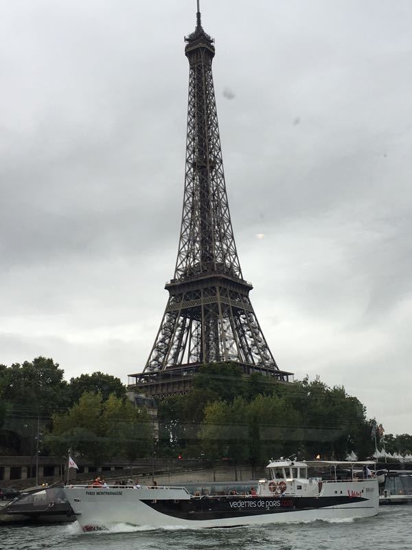 Bateaux Parisiens塞纳河游船