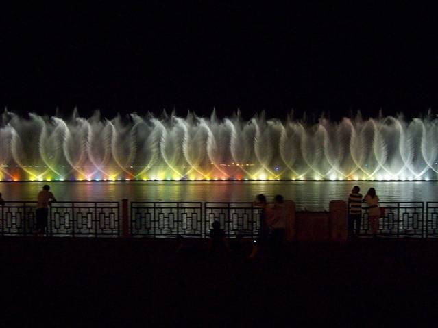 亚洲第一高喷泉