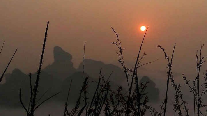 "丹霞山的风景很美丽，值得一游，只是票价太贵了，如果能在八十元左右就性价比高了_丹霞山"的评论图片