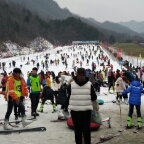 洛阳木札岭滑雪场