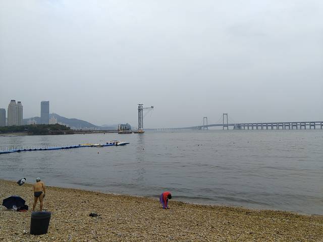 星海湾广场观光快艇