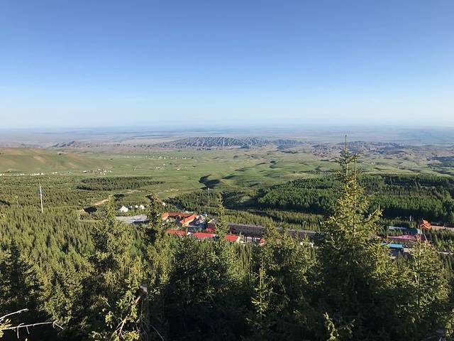 乌苏佛山国家森林公园